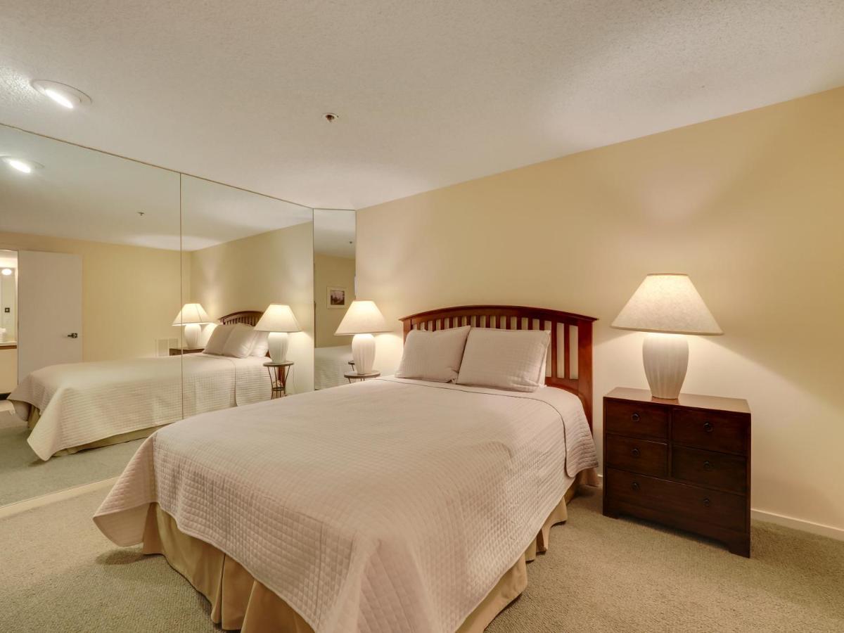 359 Edgewater Inn Шарлевой Экстерьер фото